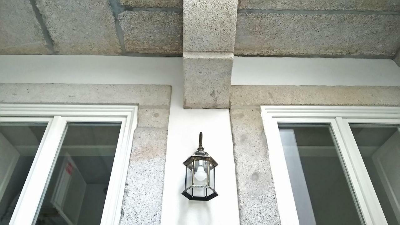 Santa Catarina Patio Apartment - With Washer Machine Porto Exterior photo