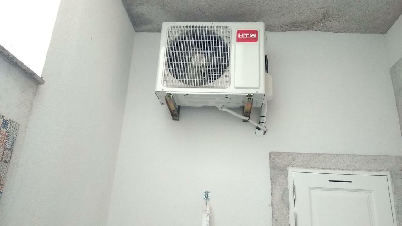Santa Catarina Patio Apartment - With Washer Machine Porto Exterior photo